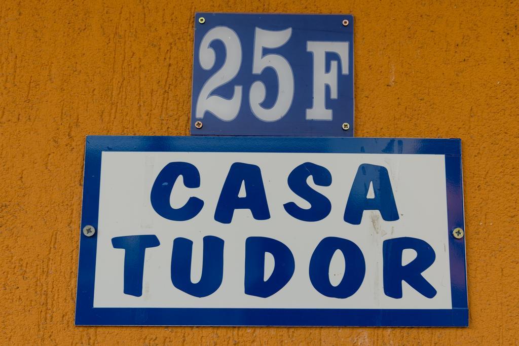 Casa Tudor ทูร์ดา ภายนอก รูปภาพ