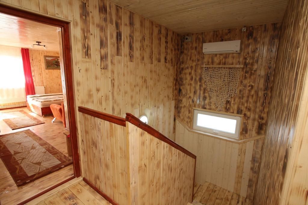 Casa Tudor ทูร์ดา ภายนอก รูปภาพ